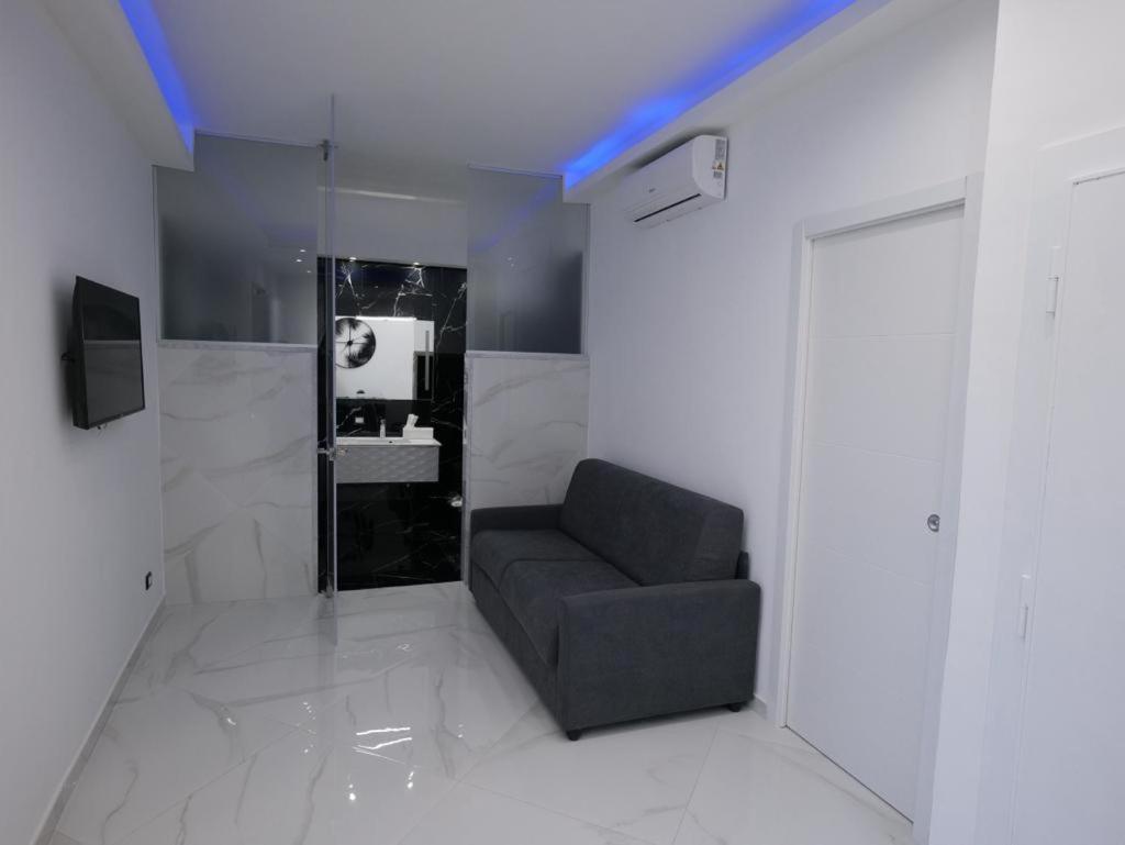 La Dimora Di Dominique Apartment บารี ภายนอก รูปภาพ