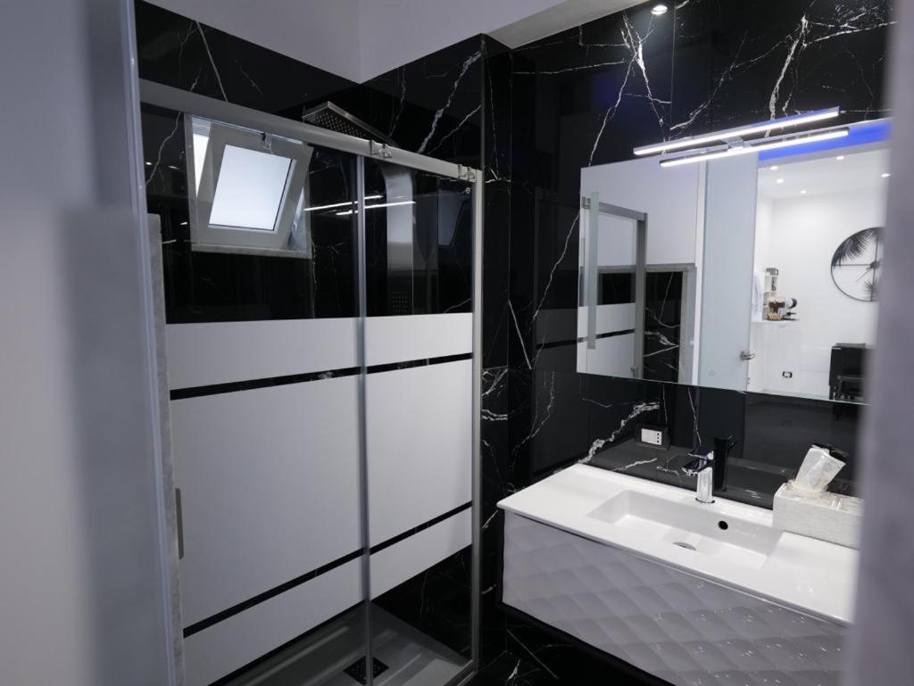 La Dimora Di Dominique Apartment บารี ภายนอก รูปภาพ